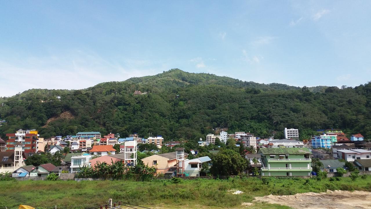 7 Sky Residency Hotel Patong Bagian luar foto